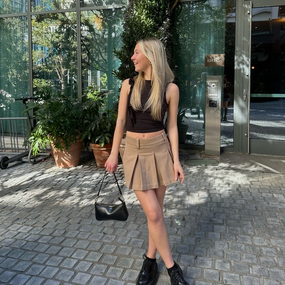 SOLD - Picture 4 of 6